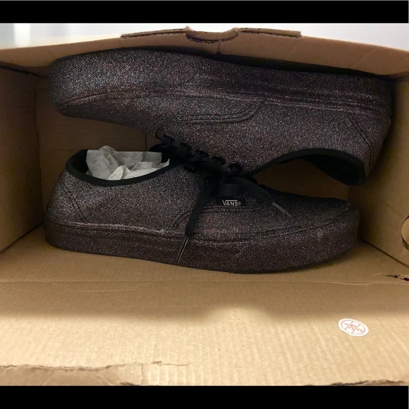 Shoes - Picture 2 of 2